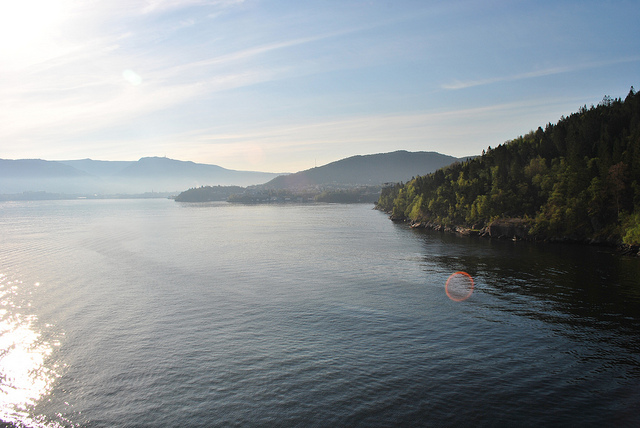 13909728350_18c03dfd79_z