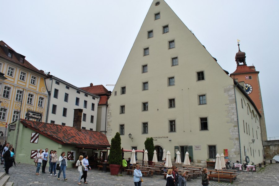 14742720698_53554ef04a_k