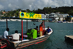 17694048213_4c8cf71572_m