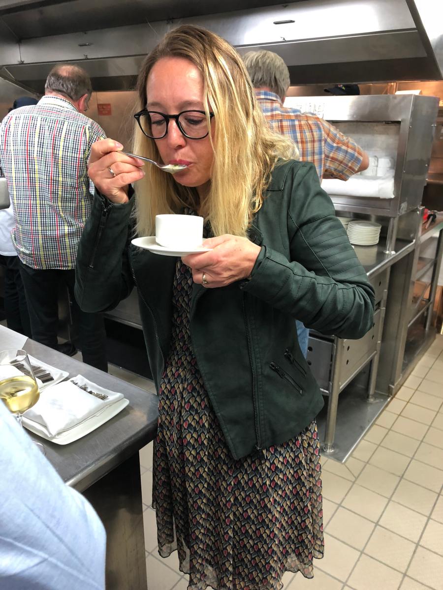 20180912_174705966_iOS